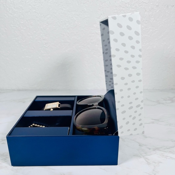 Bon Voyage Gift Set - Picture 3 of 8